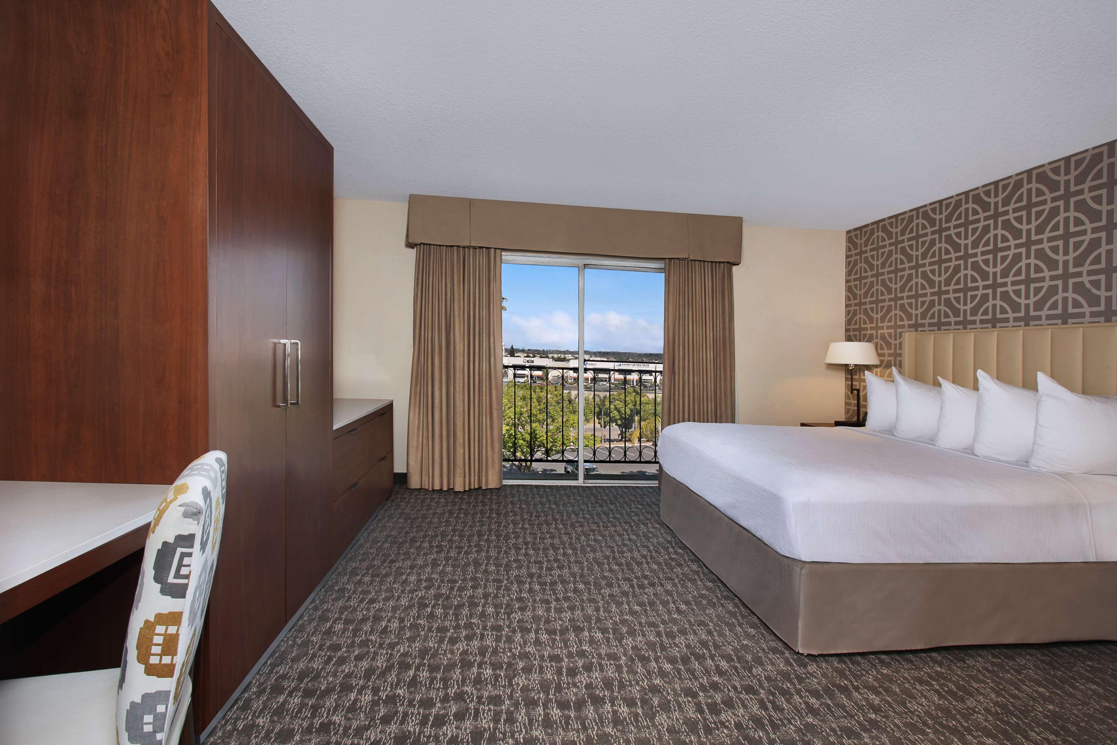 Embassy Suites By Hilton Anaheim North Eksteriør billede